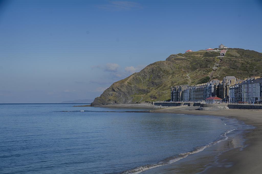 Awel Mor Holiday Apartment Aberystwyth Exterior foto